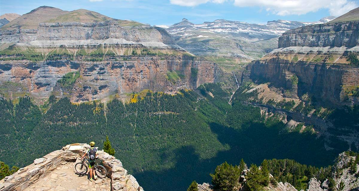 Casa Rural Os Ormos. Jaca. Pirineo. Bicicleta. Tu bicicleta segura y siempre a punto