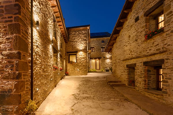 Turismo rural Os Ormos. Jaca Pirineo. Acceso Casa Os Ormos